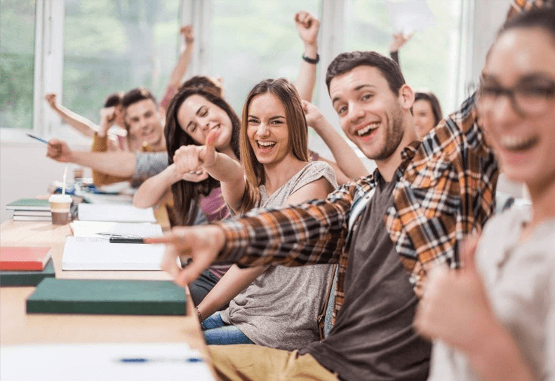 СВЯЗАТЬСЯ С НАМИ